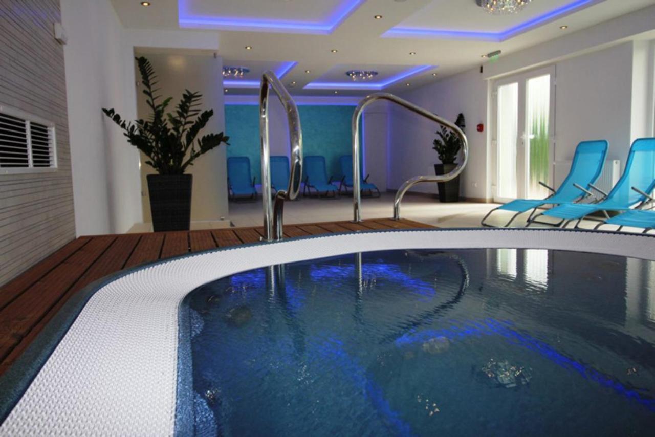 Tagore Spa Aparthotel 巴拉顿菲赖德 外观 照片